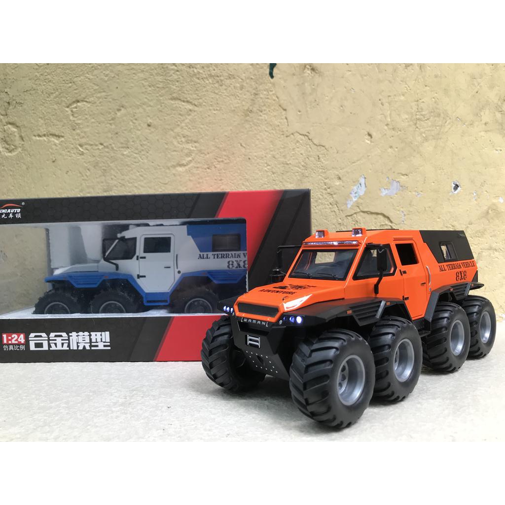 Mô hình siêu xe Địa hình Shaman 8x8 1:24