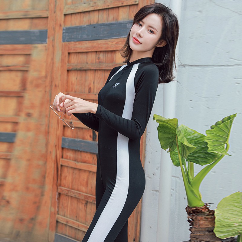 Đồ bơi liền thân dài tay chống nắng dành cho nữ | BigBuy360 - bigbuy360.vn