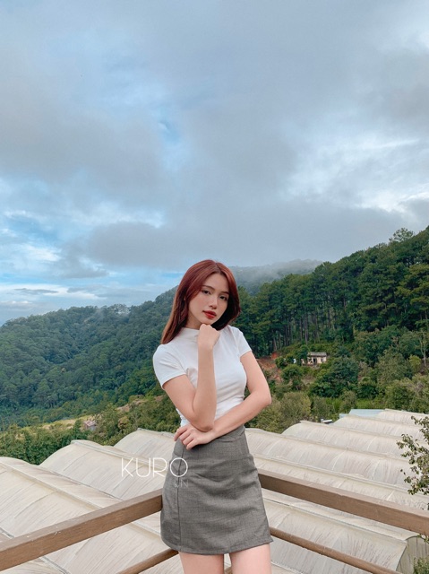 Váy caro lưng V (S/M/L) | BigBuy360 - bigbuy360.vn