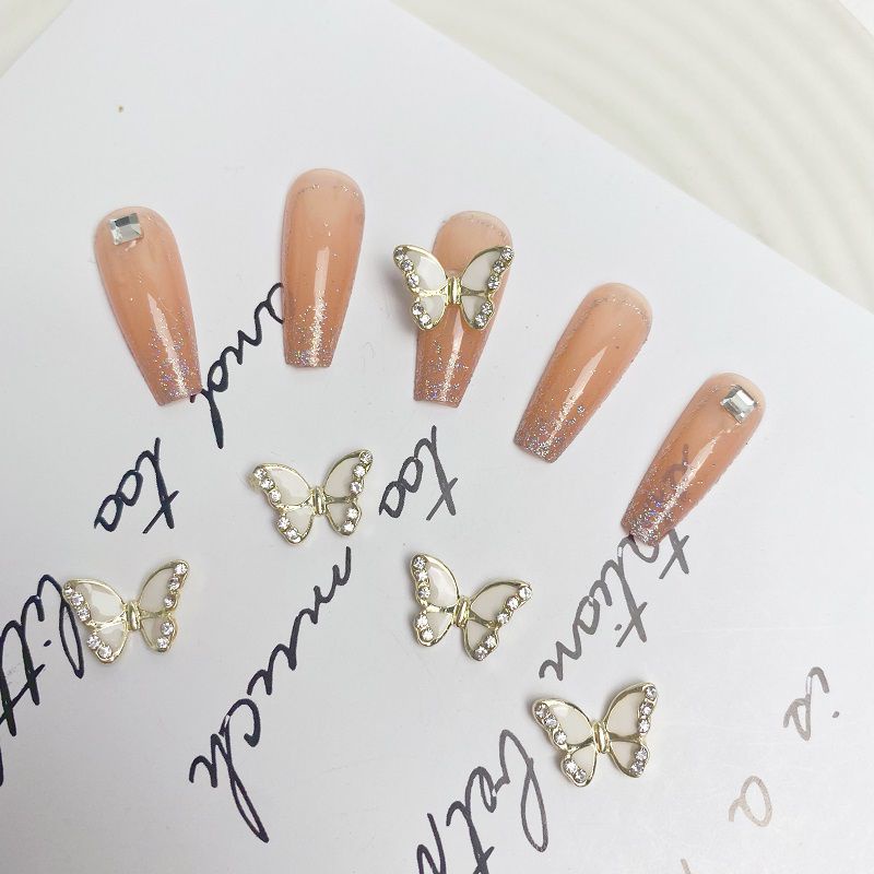 Charm bươm đá nail cao cấp