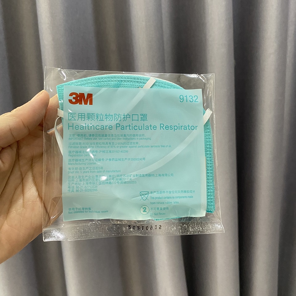 Khẩu trang 3M N95 NIOSH 9132 chuyên dùng cho phẫu thuật, lọc bụi mịn và siêu mịn PM 0.3