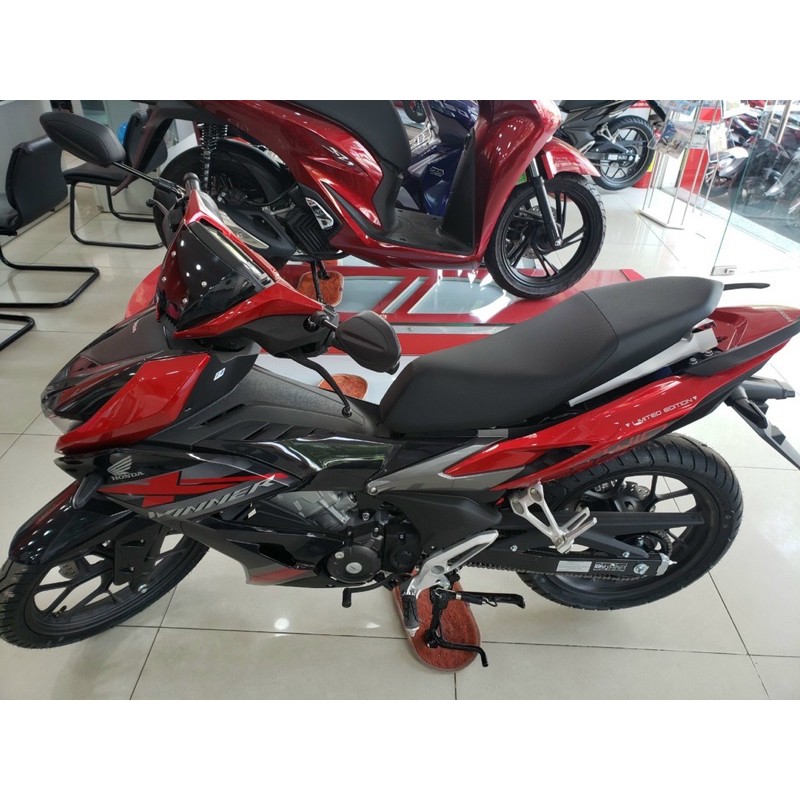 Bộ nhựa áo dàn mũ winner