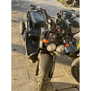 xe máy 50cc zoomer màu đen