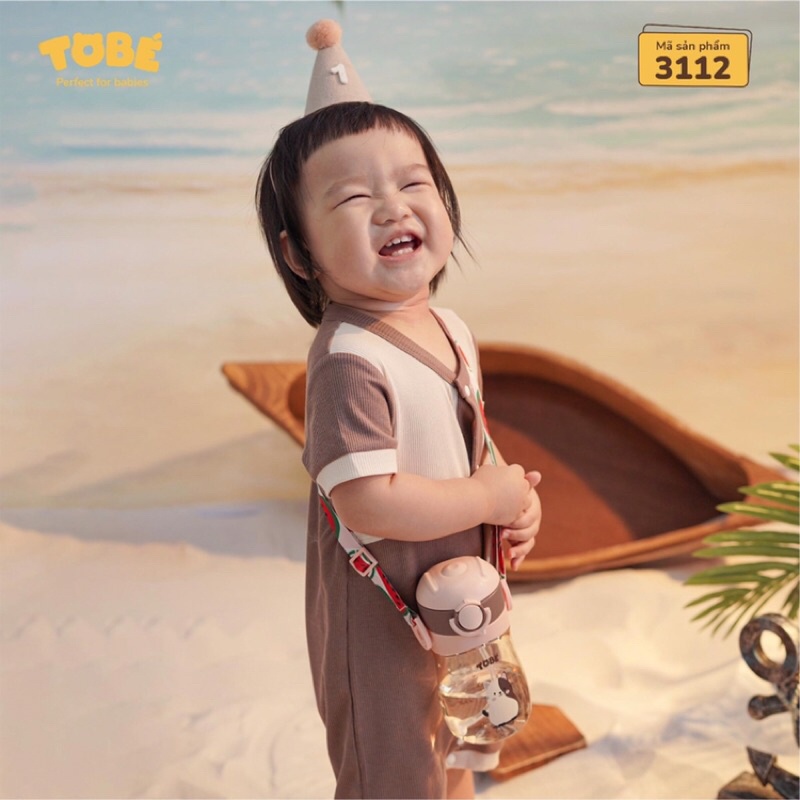 Bình uống nước Momo