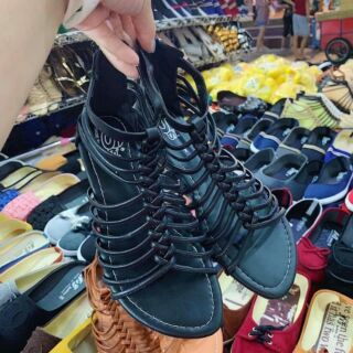 Sandal chiến binh thái lan