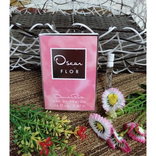 Vial nước hoa nữ Oscar Flor de la Renta chai 2ml