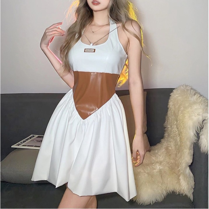 Đầm Da PU Hở Lưng Phối Dây Xích Sành Điệu Hợp Thời Trang Cho Nữ