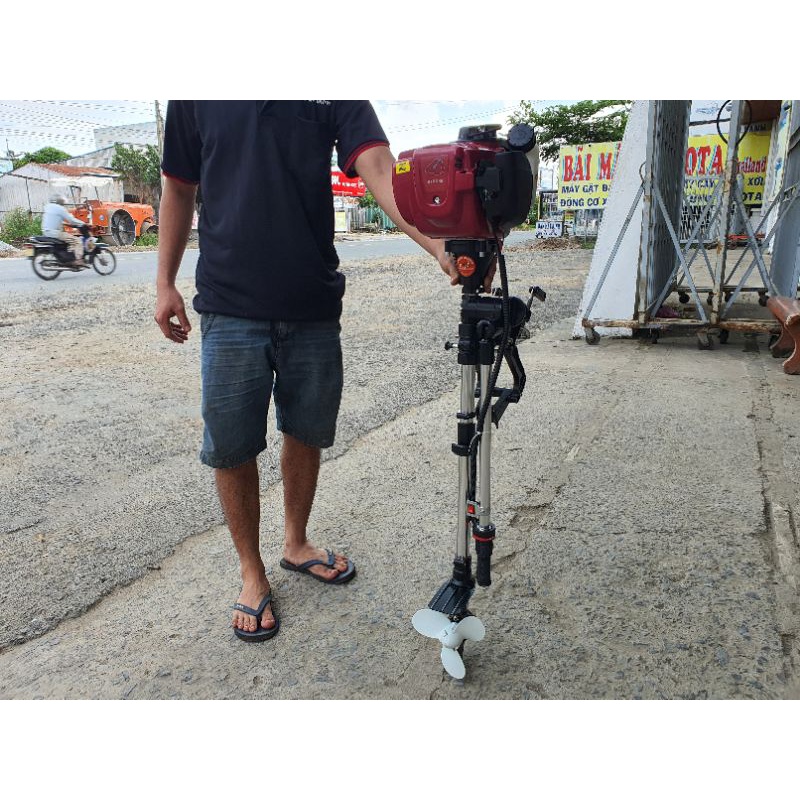 Máy chạy thuyền hơi 4 thì. Động cơ kèm dàn láp chân vịt đứng chạy xuồng và Ca Nô