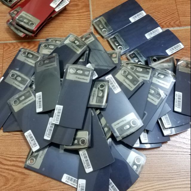 Vỏ nắp lưng BlackBerry 8100/8110/8120 | BigBuy360 - bigbuy360.vn