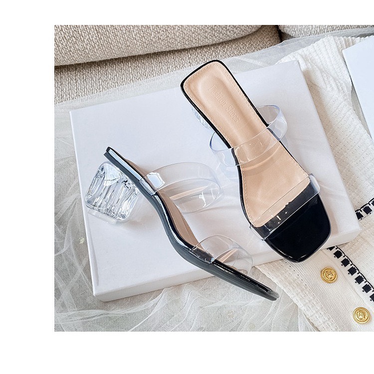 Sandal quai trong size nhỏ  31 32 33 34 cao 6.5cm