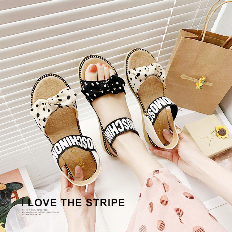 Giày xăng đan quai ngang xinh xắn dành cho phái nữ