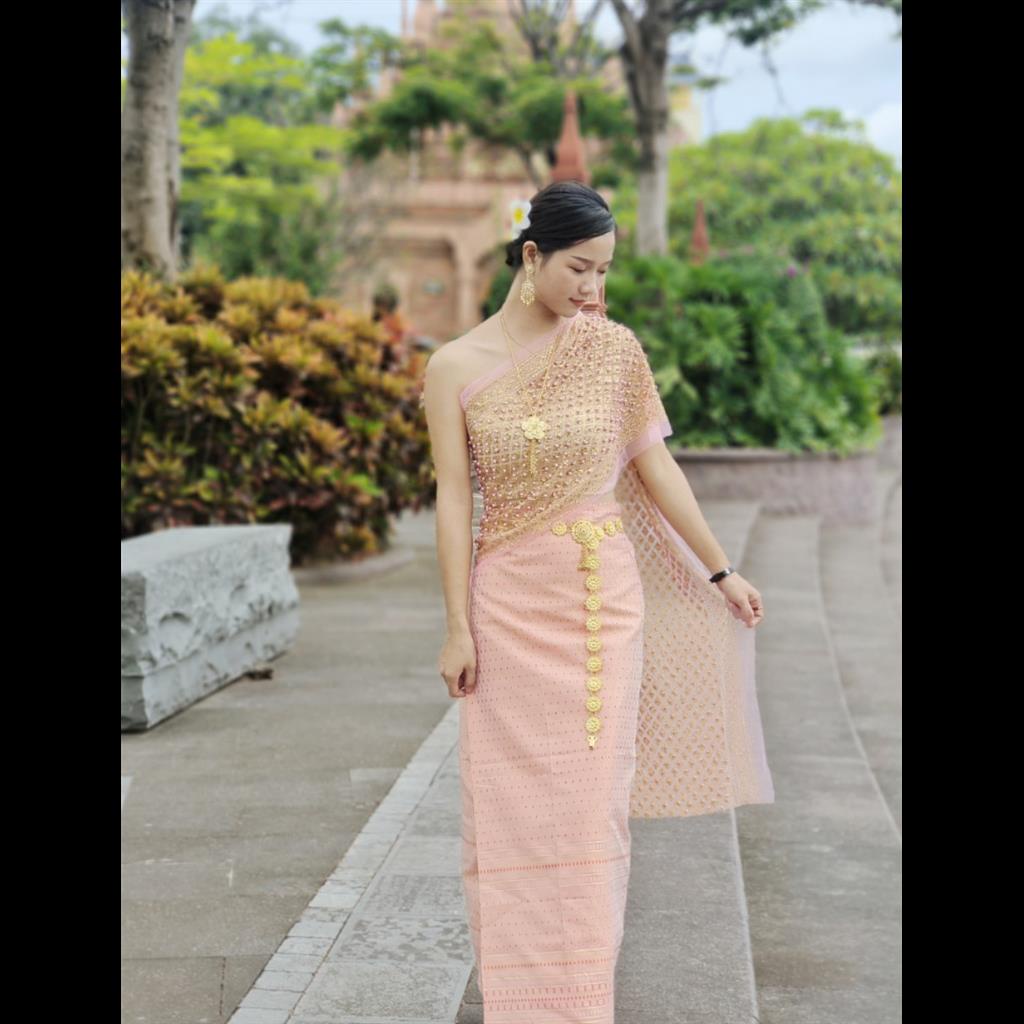 Bộ Trang Phục Thái Lan Gồm Áo Ống Và Chân Váy Dài Thời Trang Mùa Hè Cho Nữ