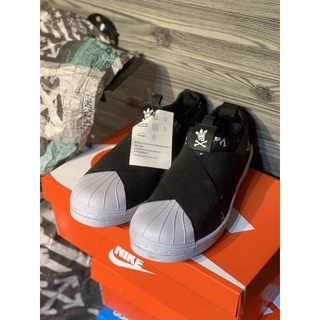 Flash sale giày slipon supper star.