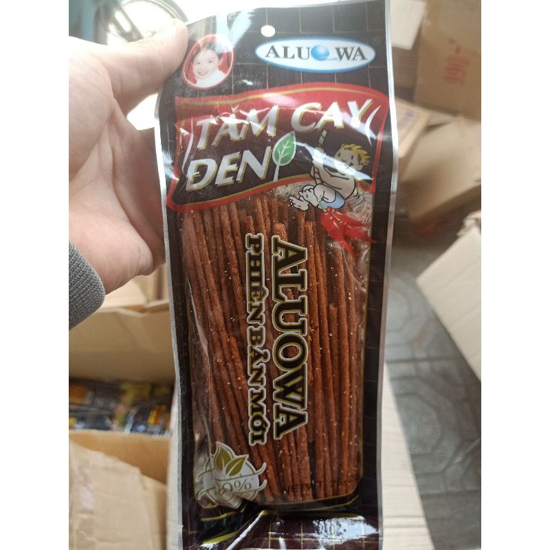 1 gói tăm cay đen