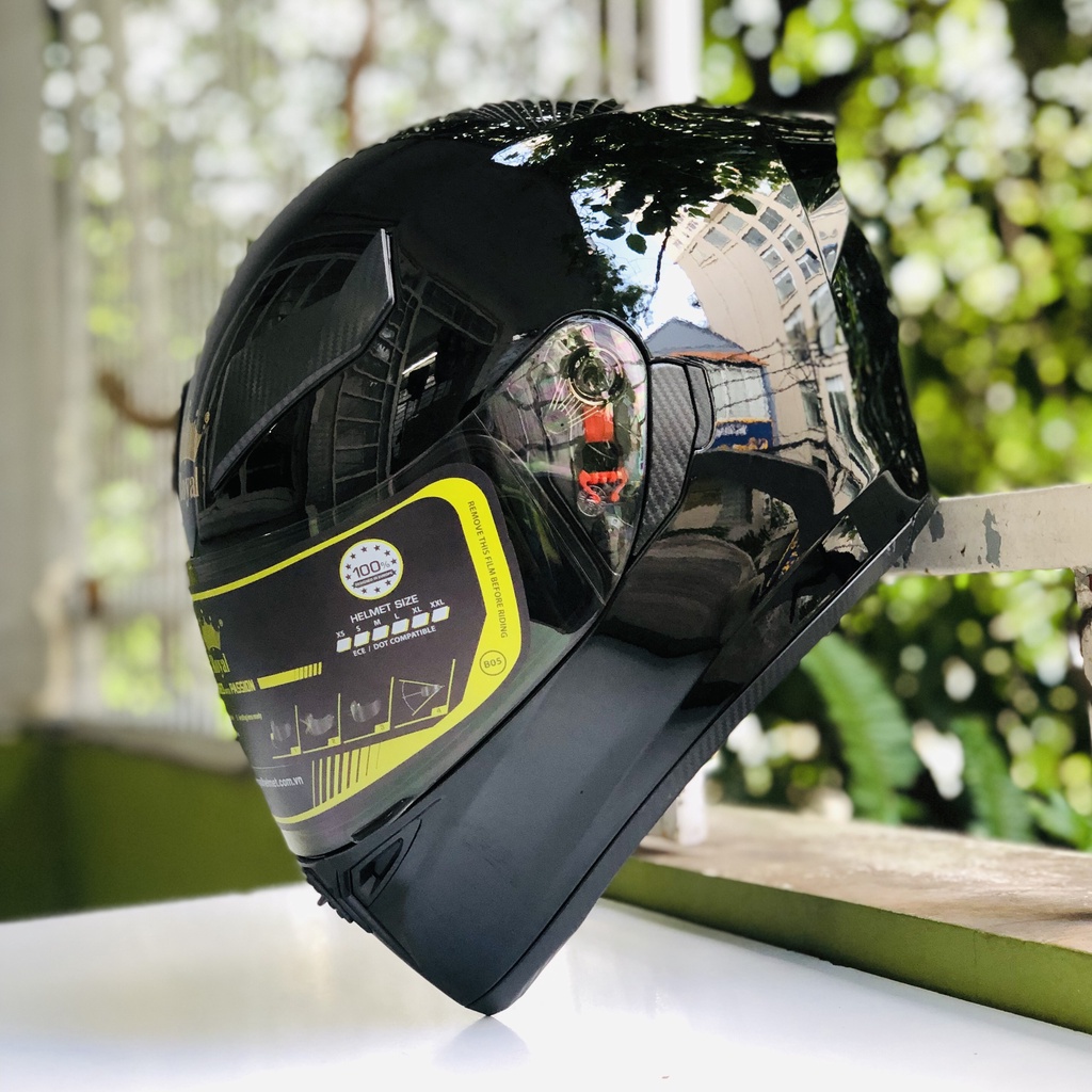 Mũ bảo hiểm fullface Royal M138b 1 kính size L XL
