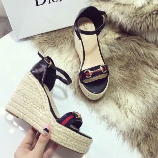 Giày đế xuồng gucci