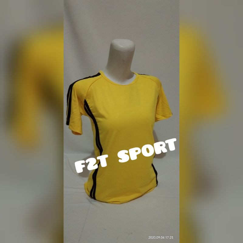 Áo tập thể dục ngắn