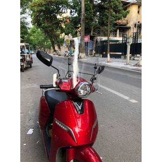 Kính chắn gió xe máy điện Vifast Klaza