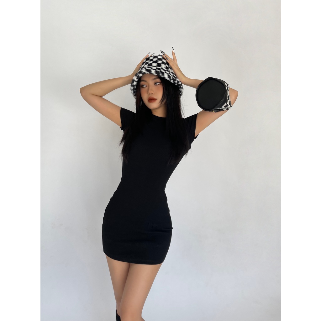 Đầm ôm body hở lưng tay ngắn - M DRESS - DEPASS