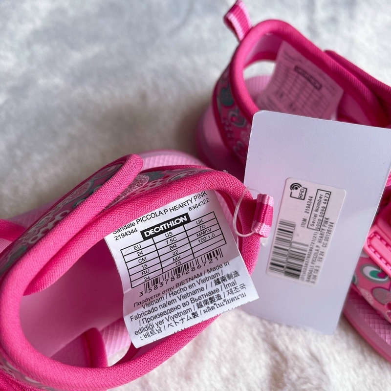 Sandal bé trai-bé gái xuất dư