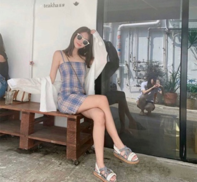 Đầm sọc xanh kẻ ô 2 dây form ngắn hot hit | BigBuy360 - bigbuy360.vn