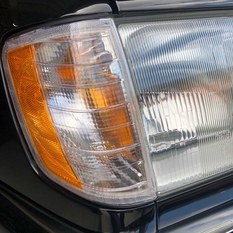 Đèn Xi Nhan Trước Cho Xe Hơi Mercedes Benz E Class W124 1985-1996 1248261243 1248261143