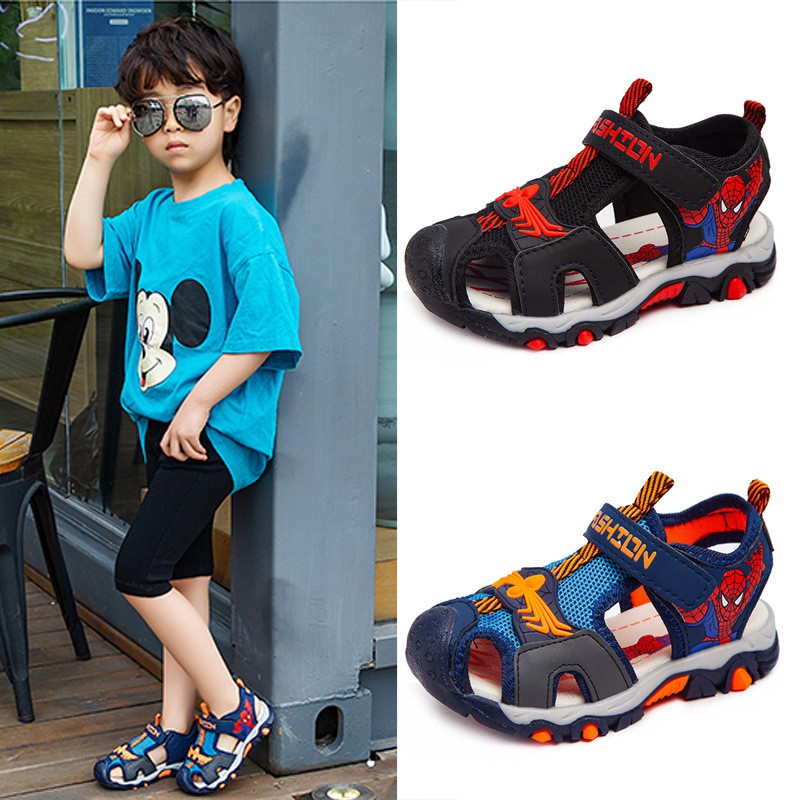 FORM TO_Giày sandal bít mũi bé trai người nhện spiderman siêu hot