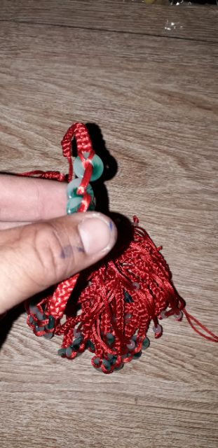 Vòng tay 3 đồng tiền may mắn bằng đá rất đẹp