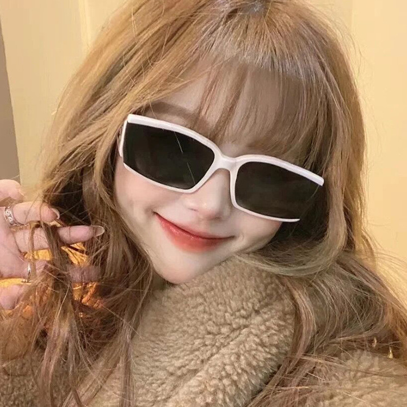 Kính Mát Gọng Chữ Nhật Phong Cách Retro Cho Nữ