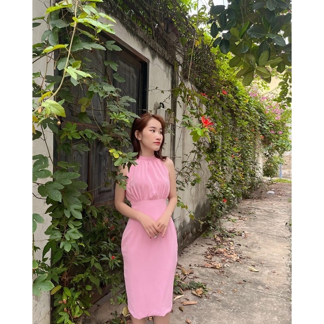 Helle dress Đầm ôm lụa Đầm cổ yếm Cuao ( ảnh thật 100%) - Willa.cuaoshop