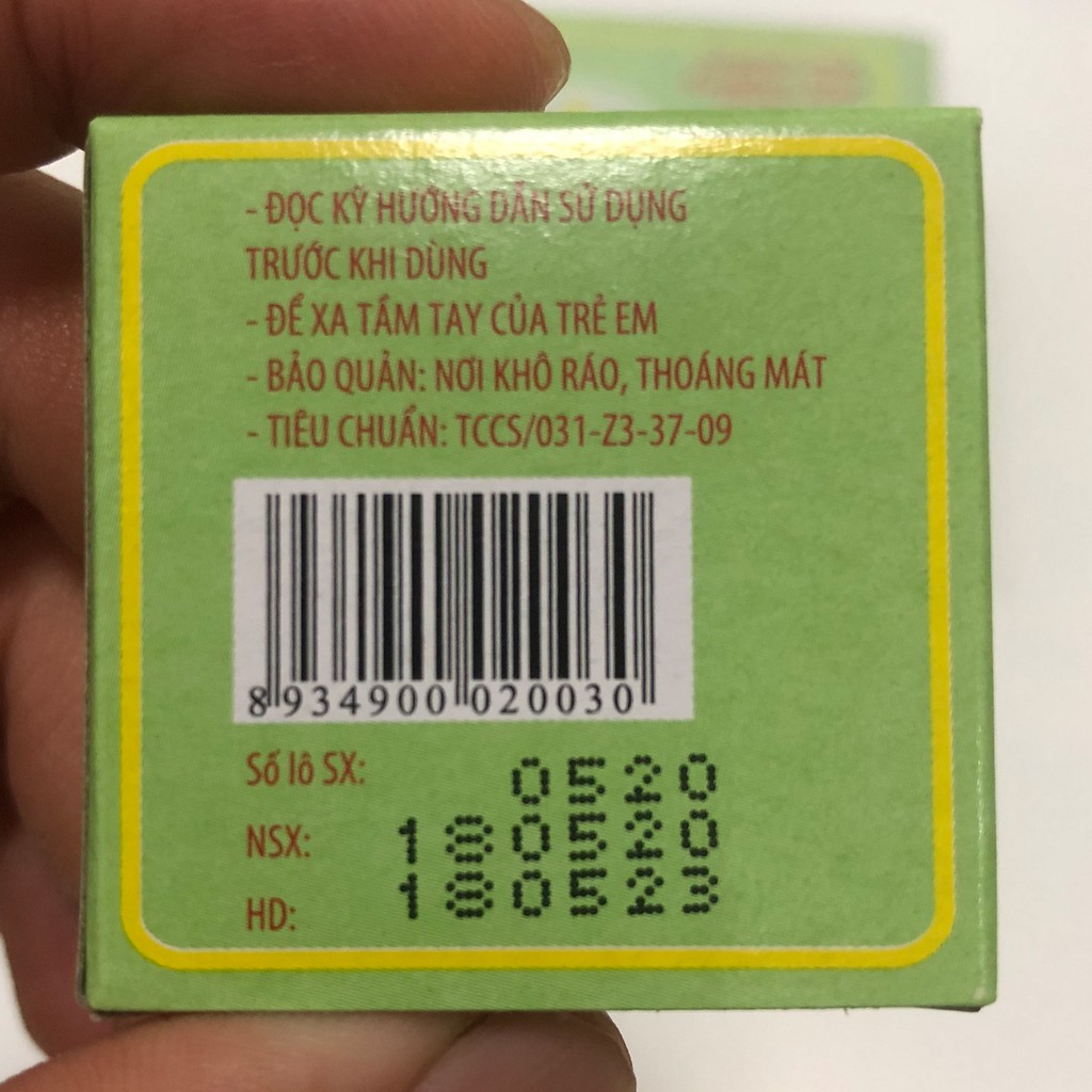 Cao sao vàng (dầu cù là) dược TW3 Golden Star hộp 8g