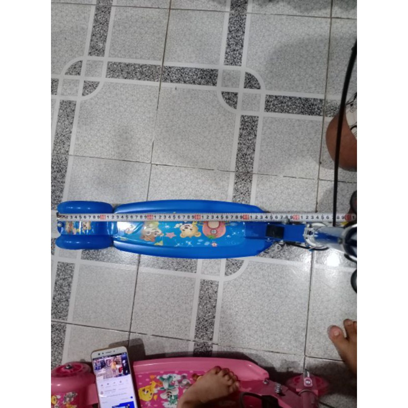Xe trượt scooter 3 bánh tay thắng