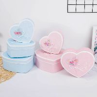 Hộp quà dễ thương trái tim