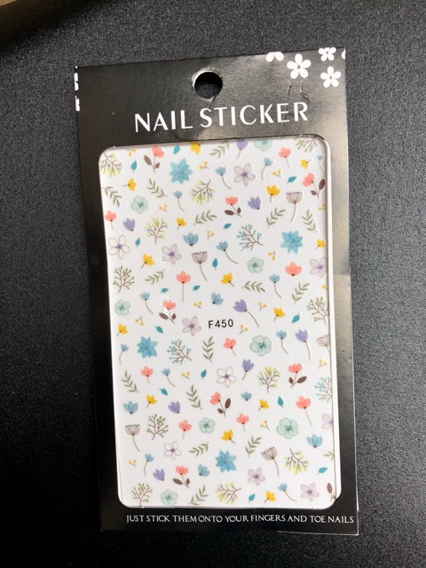 Miếng dán móng tay
