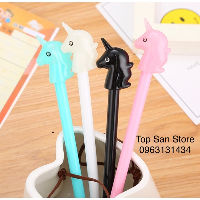 Bút Unicorn trong