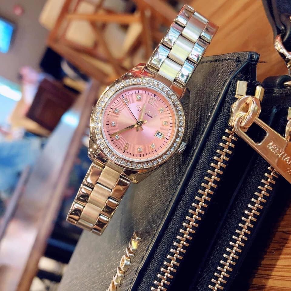 Đông hồ caravelle nữ dây kim loại chính hãng