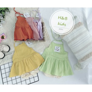 Sét cổ yếm hở lưng cho bé gái