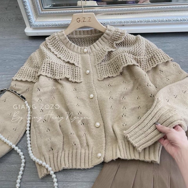 Áo len thừng viền bèo khuy ngọc quảng châu | BigBuy360 - bigbuy360.vn