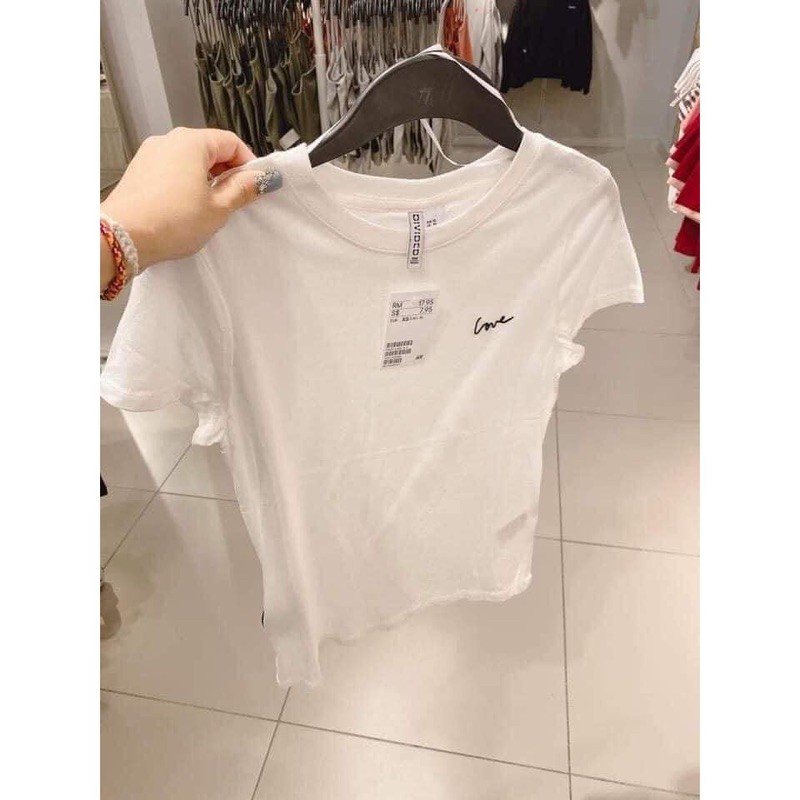 Áo phông H&M thêu chữ