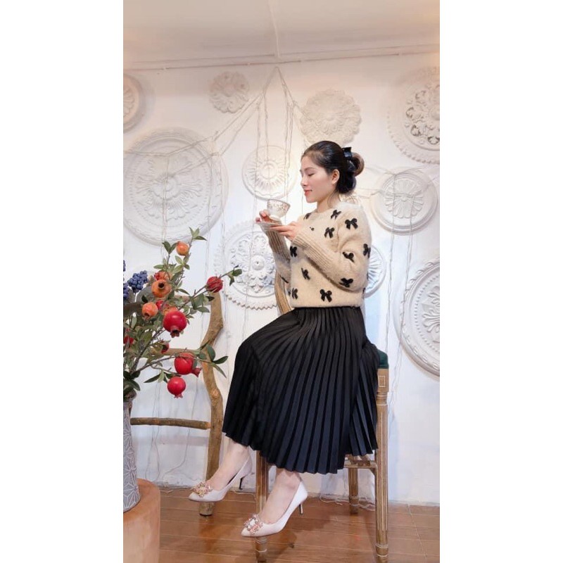 Chân váy Nhật xuất vải lụa satin màu đen ( Như mẫu H&M ) | BigBuy360 - bigbuy360.vn