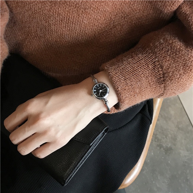 Đồng hồ nữ dạng lắc tay mặt tròn nhỏ dây kim loại vintage NBT03