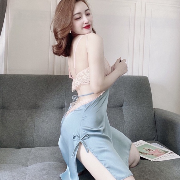 Váy ngủ sexy ❣️FREE SHIP❣️ Đầm ngủ Sexy khoét sườn vải vatin <58kg | BigBuy360 - bigbuy360.vn