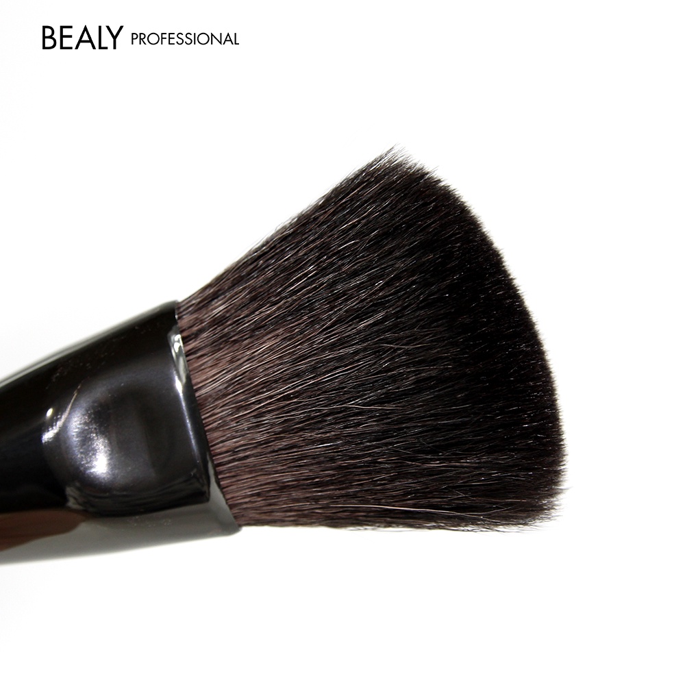 Cọ Trang Điểm Phủ Phấn khối BEALY LT26C - N0.01