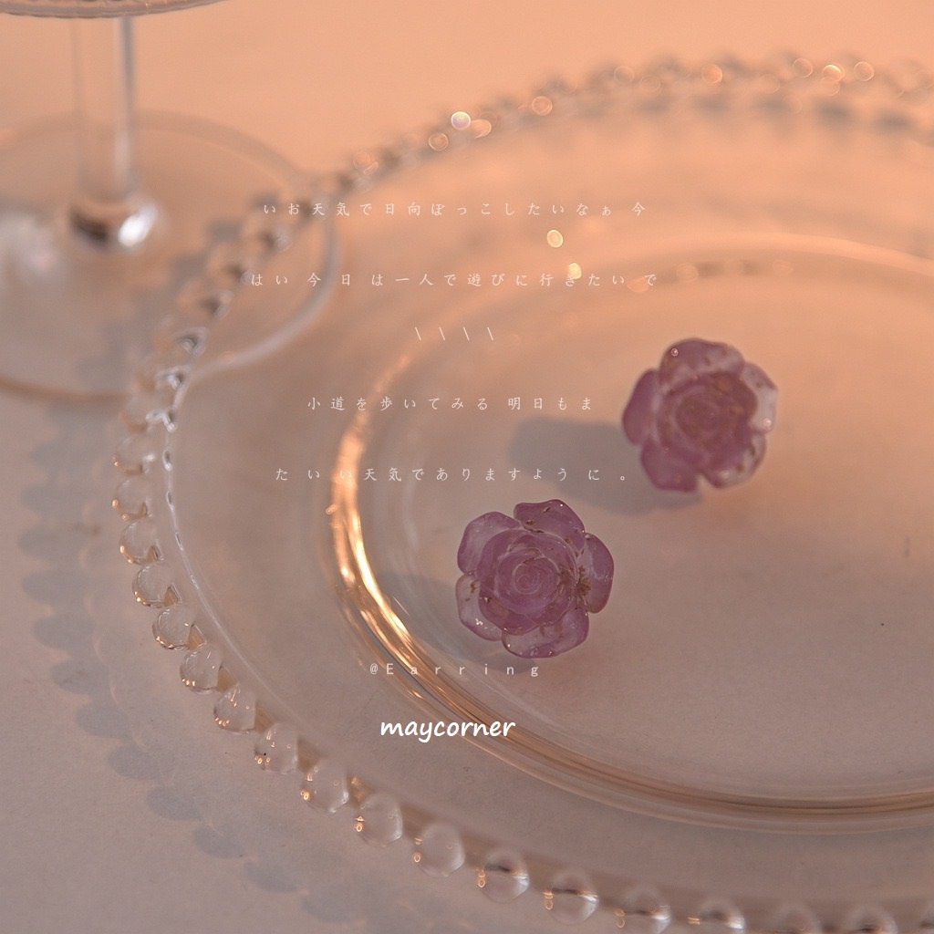 Khuyên tai hoa hồng tím trong kim tuyến Chốt mạ bạc 925 ao cấp B361