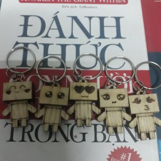 Móc khóa người gỗ Danbo dễ thương
