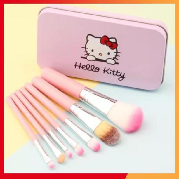 Bộ 7 cọ trang điểm Hello Kitty (hộp thiếc)