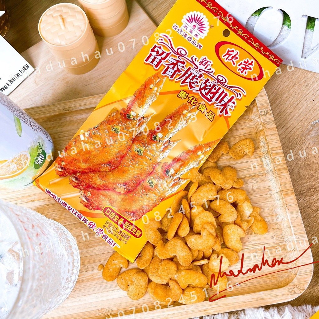 Snack bimbim cánh gà vàng tẩm vị Hongkong gói mini 50gam