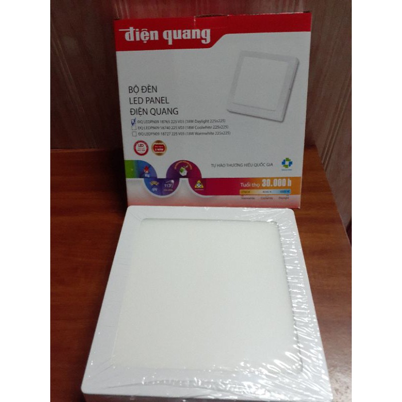 Điện Quang Led Ốp Trần ĐQ LEDCCL22 60Dim - 556mm, Trắng/Vàng Ấm, 3900lm, Dimmer Remote