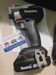 Combo Makita khoan vít CX200RB