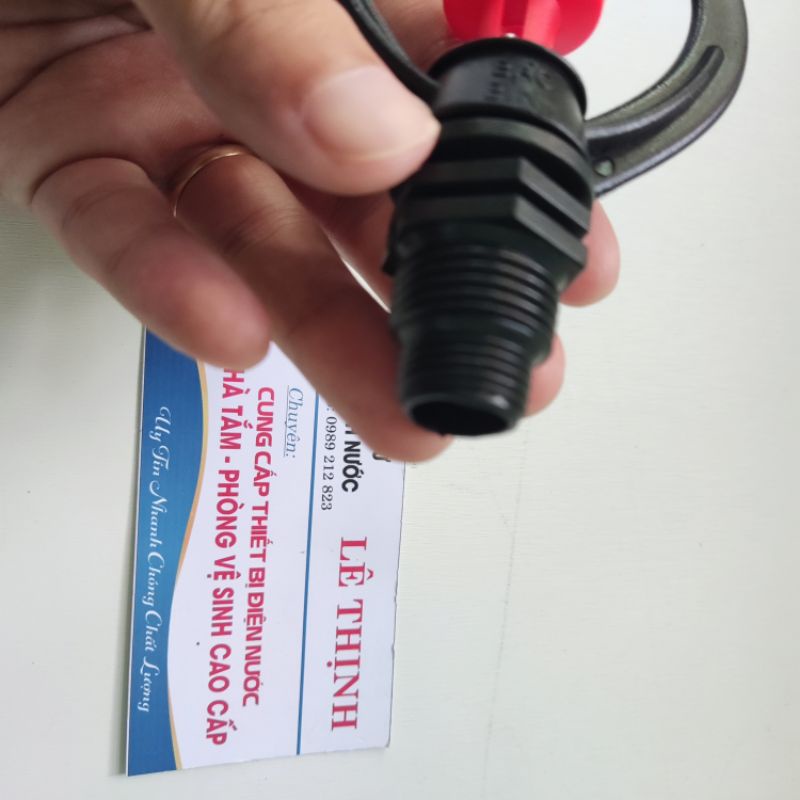 Quay mái tưới vườn bằng nhựa abs